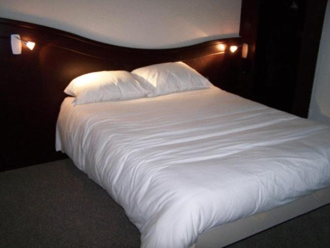Relais Fasthotel Quimperlé Szoba fotó
